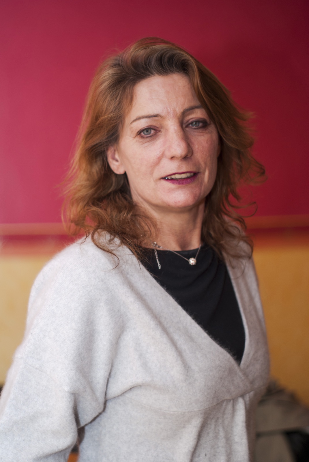 Portrait de Régine Gardan Maupilé, artiste peintre abstraite
